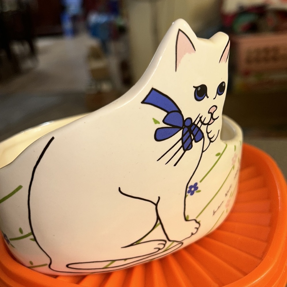 Vintage Andrea West Cat Planter - dated 1982 - Picture 8 of 8